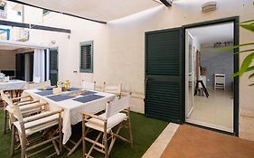 Maki Exclusive Apartments